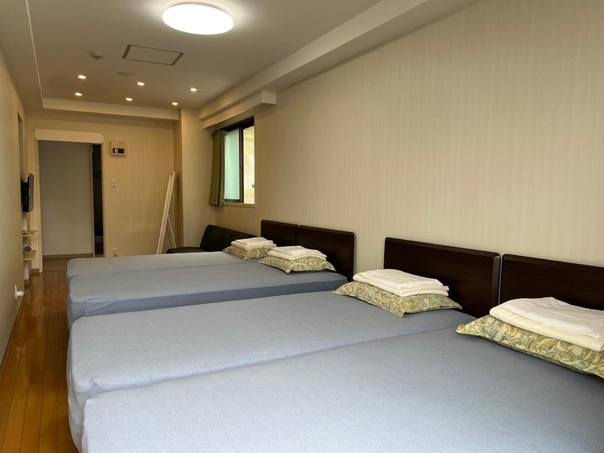 Atami Onsen Guest House Megumi Екстериор снимка