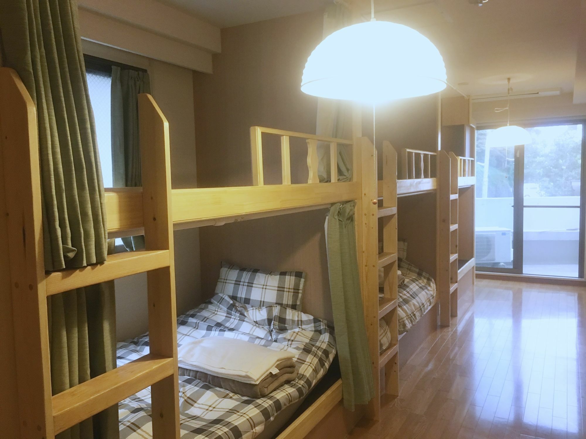 Atami Onsen Guest House Megumi Екстериор снимка